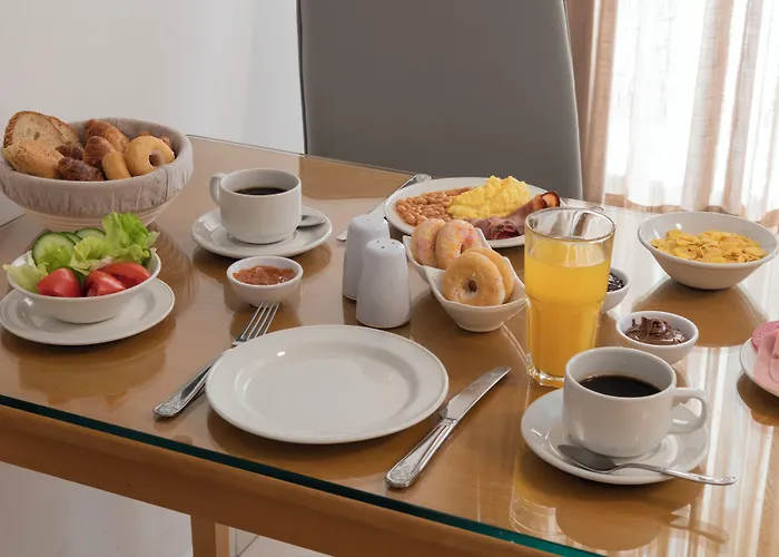 Plaza Regency Hotell