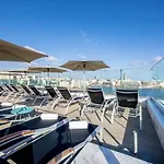 Plaza Regency Szálloda 3*