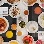 Szálloda Plaza Regency 3*