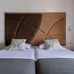 Plaza Regency 3*