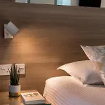 Plaza Regency 3*