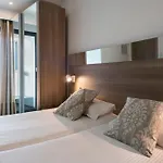 Plaza Regency Szálloda 3*