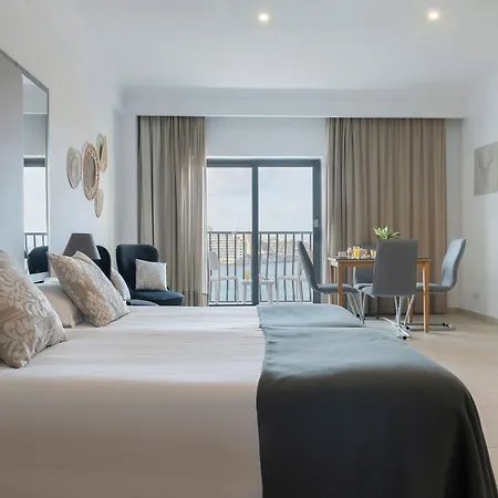 Plaza Regency 3* Sliema