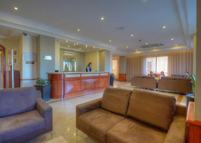 Hotel Plaza Regency 3*