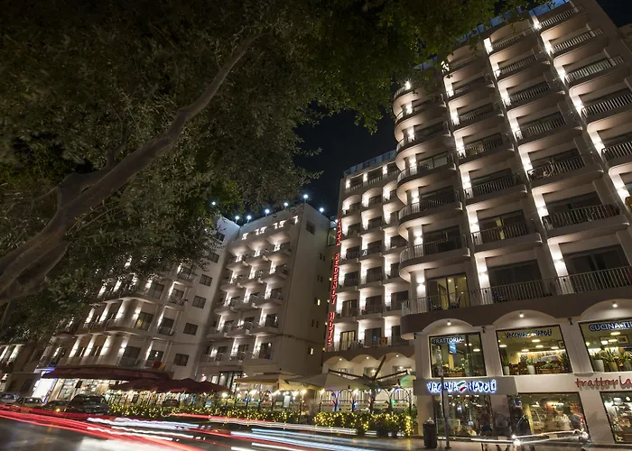 Plaza Regency Отель 3*