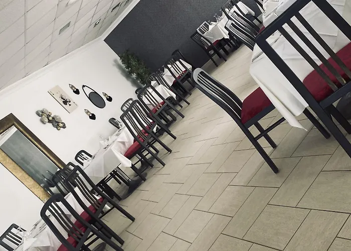 Plaza Regency 3* Слима