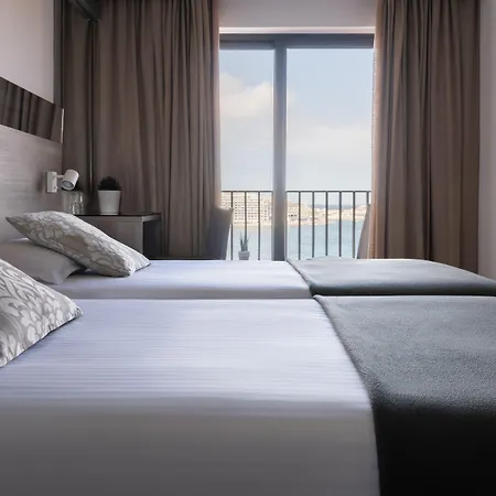 Hotel Plaza Regency 3*