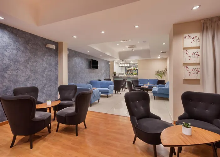 מלון Plaza Regency 3*